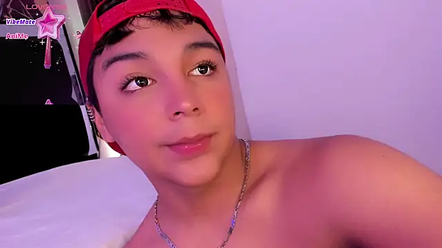 Seductivo jr online show from February 20, 8:39 am