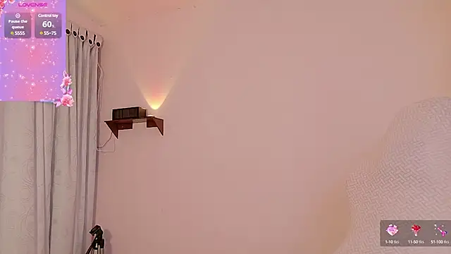 juli juliana online show from January 31, 1:33 am