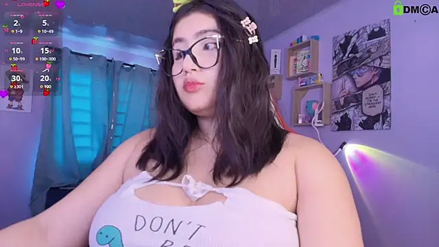 juli juliana online show from May 19, 5:53 pm