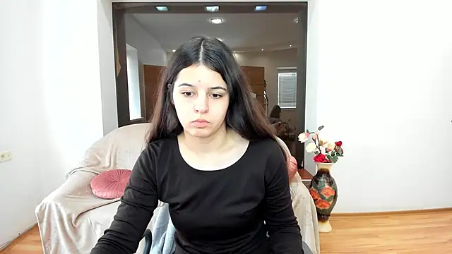 Molly Owens online show from October 18, 6:37 am