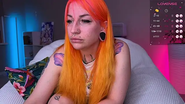 Tanya Acid online show from April 10, 6:15 pm