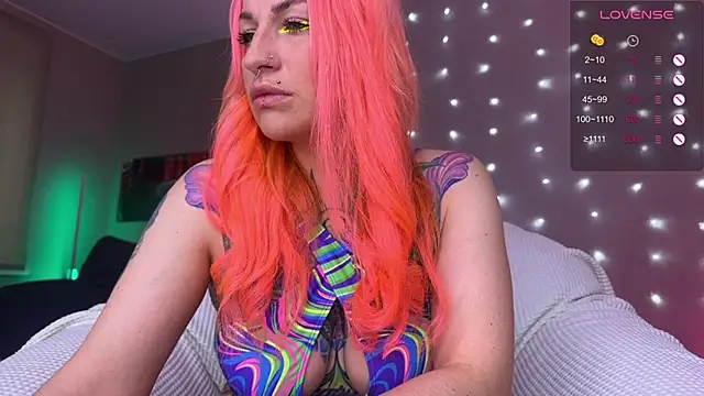 Tanya Acid online show from May 29, 4:35 pm