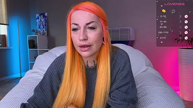 Tanya Acid online show from April 14, 5:23 am