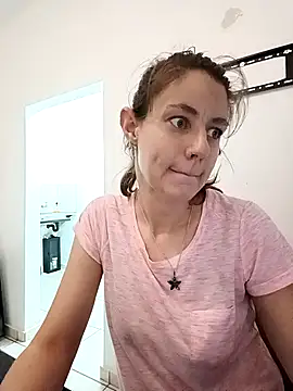 Missmesexycouple69 online show from November 21, 3:33 pm