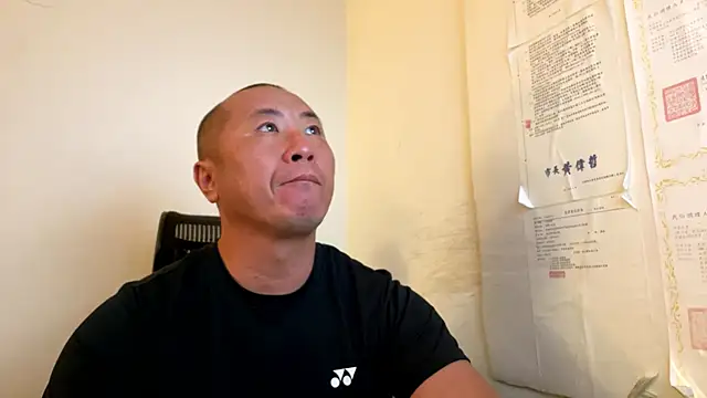 Snapshot of chih515 chatting on October 3, 12:14 am chih515 online show from October 3, 12:14 am