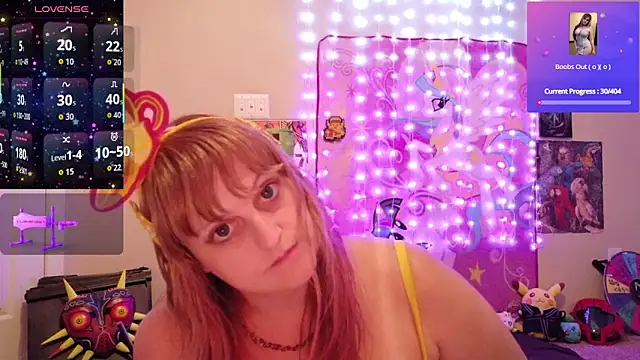 Snapshot of BabyZelda chatting on May 17, 3:39 am BabyZelda online show from May 17, 3:39 am
