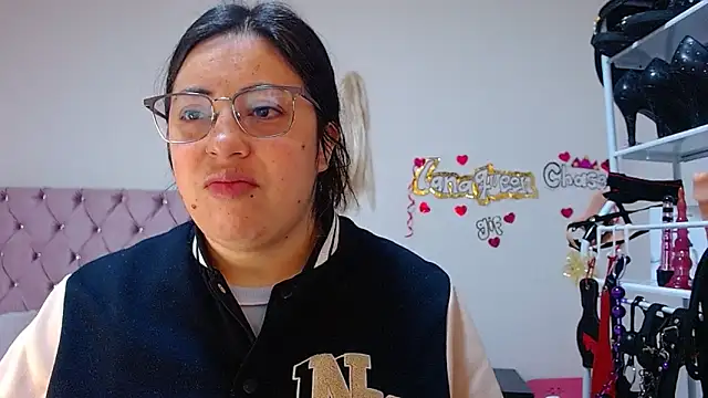 Snapshot of lanaqueen699 chatting on October 28, 12:59 pm lanaqueen699 online show from October 28, 12:59 pm