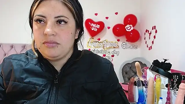lanaqueen699 online show from March 6, 6:26 pm
