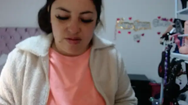 lanaqueen699 online show from October 8, 12:17 pm