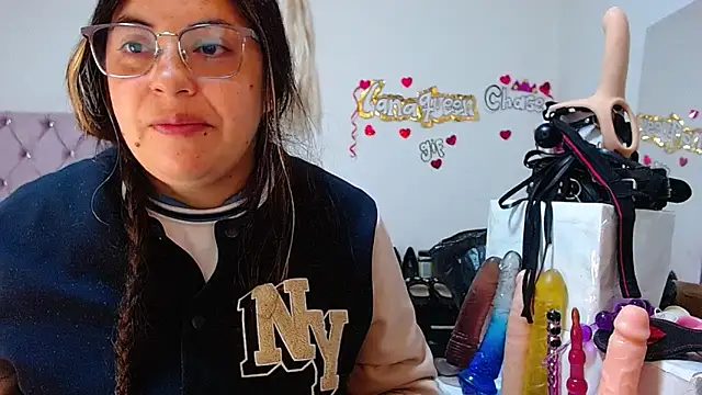 lanaqueen699 online show from September 29, 12:55 pm