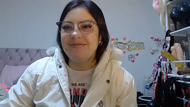 lanaqueen699 online show from May 8, 12:31 pm