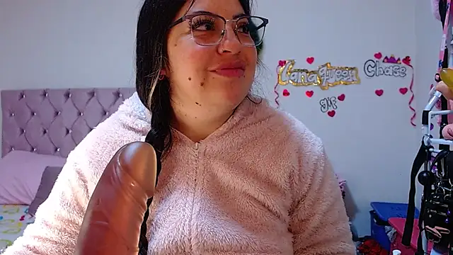 lanaqueen699 online show from March 4, 12:13 pm