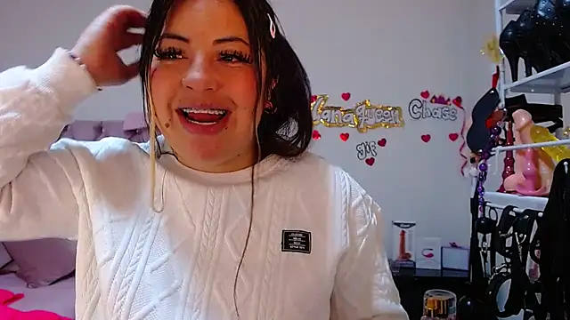 Snapshot of lanaqueen699 chatting on November 15, 12:36 am lanaqueen699 online show from November 15, 12:36 am