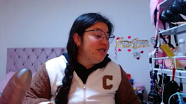 lanaqueen699 online show from March 13, 12:21 pm