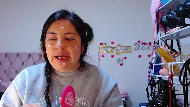 lanaqueen699 online show from February 24, 12:28 pm