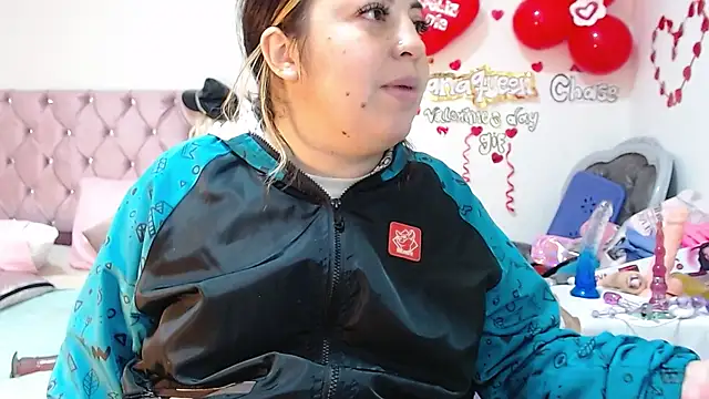 lanaqueen699 online show from February 28, 7:03 pm