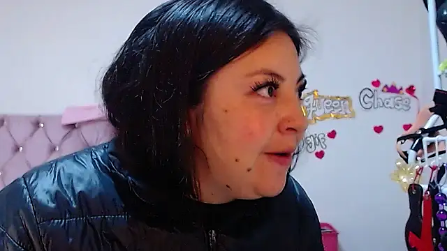 Snapshot of lanaqueen699 chatting on November 5, 12:19 pm lanaqueen699 online show from November 5, 12:19 pm