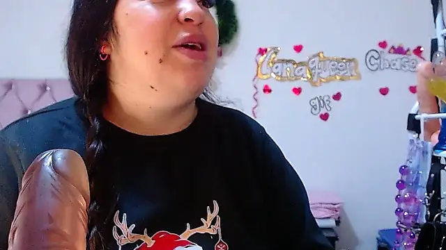 lanaqueen699 online show from February 4, 12:22 pm