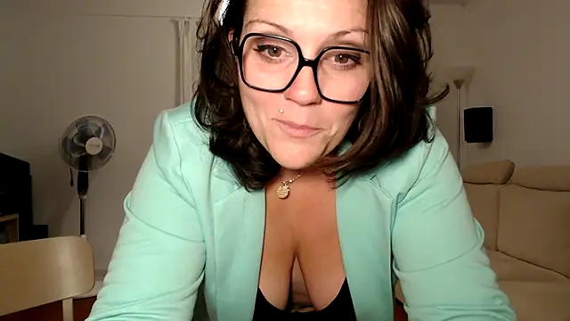 vagina02cam online show from November 10, 12:04 am