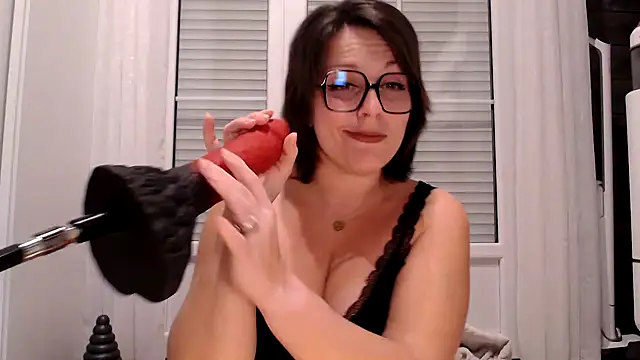 Snapshot of vagina02cam chatting on January 2, 10:33 pm vagina02cam online show from January 2, 10:33 pm