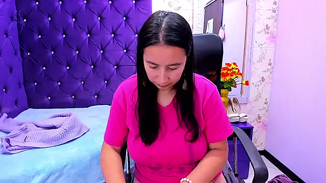 NaomyPrinces online show from July 16, 3:31 pm