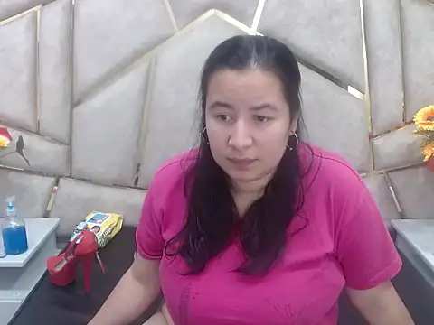 NaomyPrinces online show from February 21, 1:44 pm