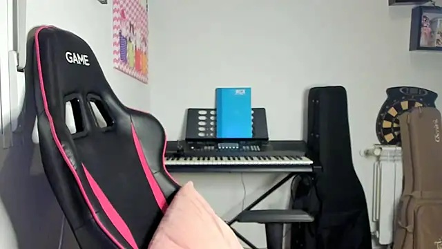 Ama music online show from February 13, 2:06 pm