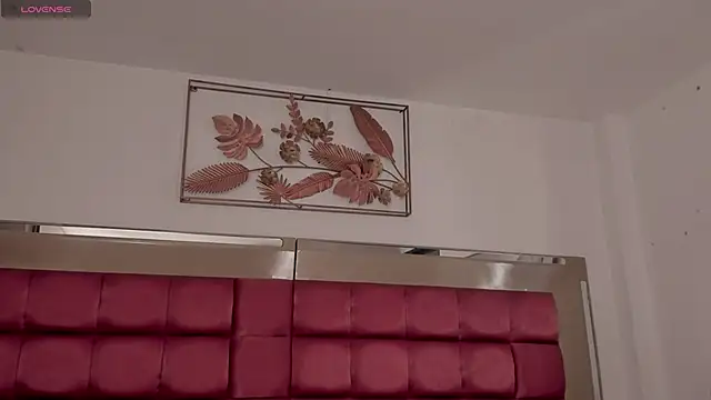 ShegoBlake online show from April 8, 12:01 am