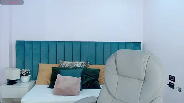 april bunnyy online show from March 13, 9:09 pm