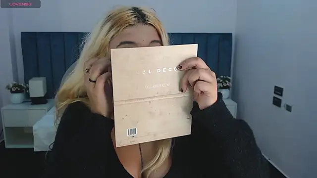 april bunnyy online show from November 26, 7:58 pm