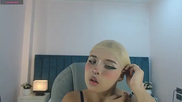 april bunnyy online show from November 11, 9:09 pm