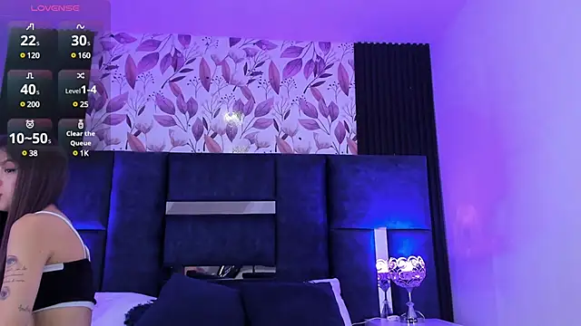 Larabrooks online show from March 17, 6:42 pm