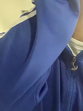 Larabrooks online show from March 18, 5:47 pm