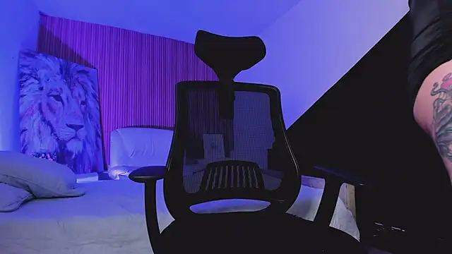 Melany Luv online show from October 28, 10:41 pm