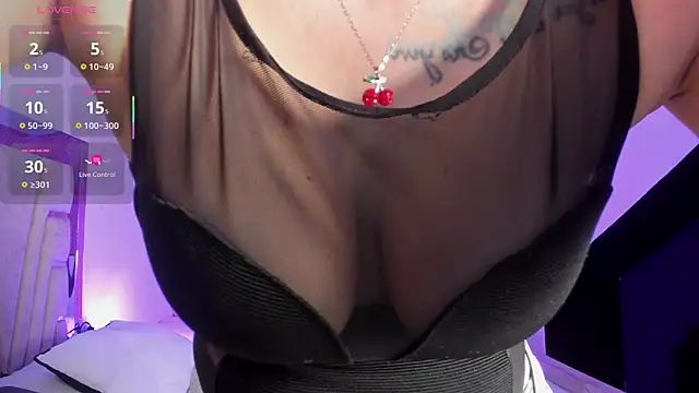 Melany Luv online show from November 7, 8:46 pm