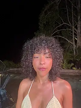 OSHUN  online show from January 16, 6:50 am