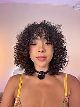 OSHUN  online show from February 8, 7:39 am