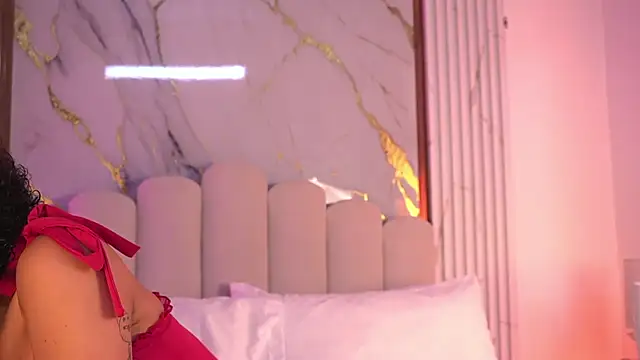 OSHUN  online show from January 8, 12:55 pm