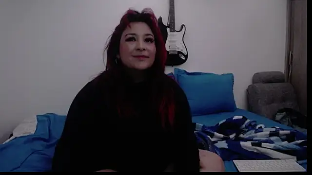 amydeepqueen online show from April 14, 2:00 pm
