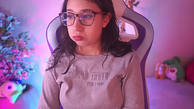 Sunny flower  online show from February 17, 1:03 am