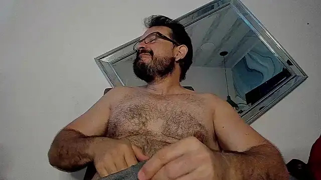 Snapshot of SbasTone_Muscle chatting on October 8, 1:12 pm SbasTone Muscle online show from October 8, 1:12 pm