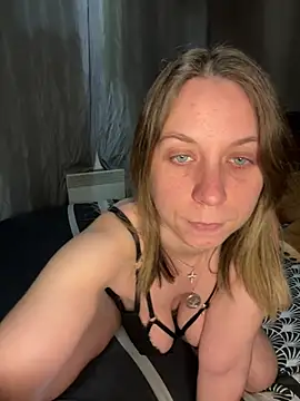 Snapshot of Aphrodite-22 chatting on January 20, 4:23 pm Aphrodite-22 online show from January 20, 4:23 pm