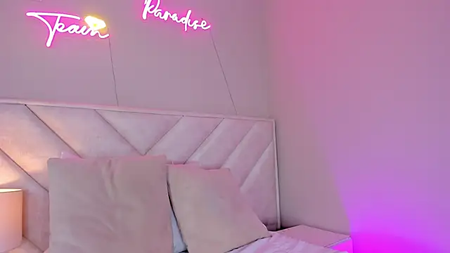  angela x online show from February 13, 5:54 pm