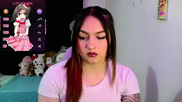 lucycherry   online show from February 10, 4:22 am