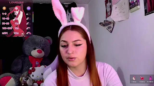 lucycherry   online show from November 1, 1:45 am