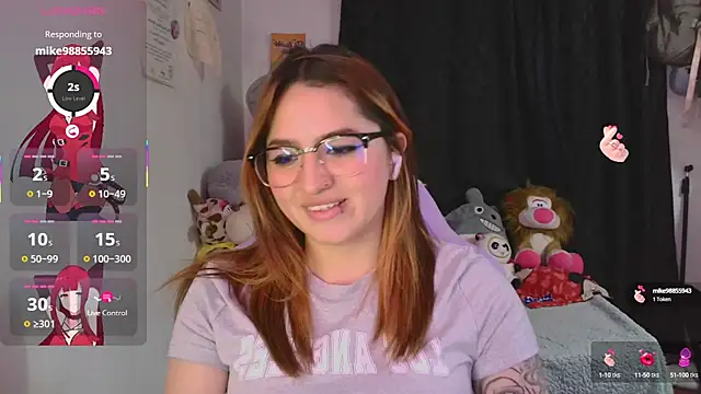 Snapshot of lucycherry__ chatting on October 1, 3:22 am lucycherry online show from October 1, 3:22 am