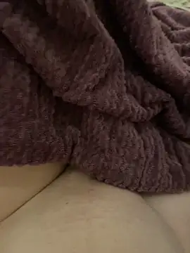 Meeedooo69 online show from March 28, 3:24 pm