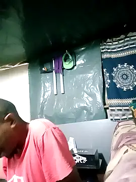 Snapshot of LONGDICK985M chatting on January 2, 2:35 pm LONGDICK985M online show from January 2, 2:35 pm