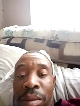 Snapshot of LONGDICK985M chatting on December 12, 2:33 pm LONGDICK985M online show from December 12, 2:33 pm