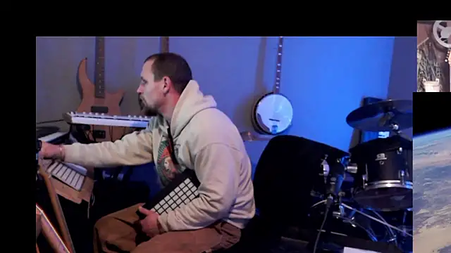 itsjameswebbscope online show from February 19, 5:21 pm